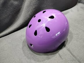 Predám detskú prilbu Oxelo Play 5 purple - 1