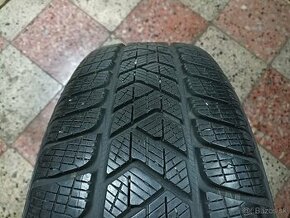 Zimné pneu Pirelli Scorpion Winter 215/65 R17