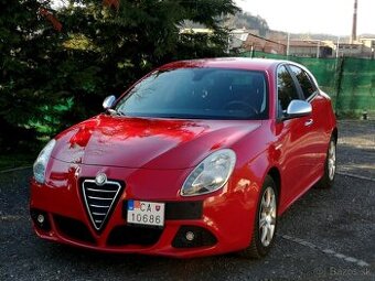 REZERVOVANE Alfa Romeo Giulietta