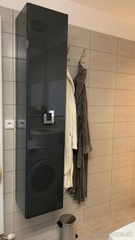 Kúpelňová skrinka