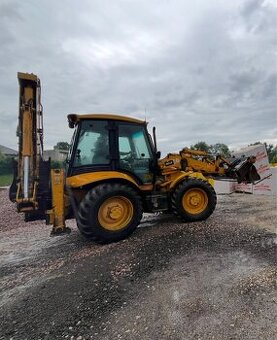 JCB 4CX