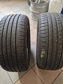 215/55/16 93V