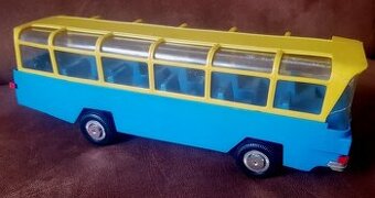 staré hračky Škoda 706RT, valec, pásový buldozér