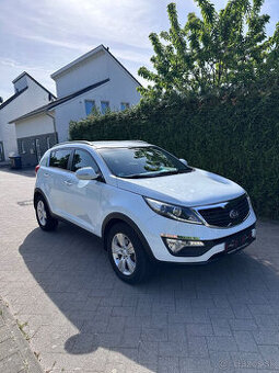 Kia Sportage 1.6 benzin dream edition r.v 2013 107tis km