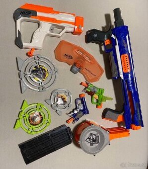 NERF zbrane a príslušenstvo