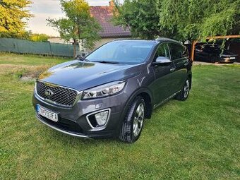 Kia Sorento 2017 2,2CRDI 4x4 šedá tm.metalíza, AUTOMAT