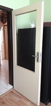Predám interierové dvere 1ks 70 P,1ks 70 Ľ 1ks 80P, 1ks 80Ľ