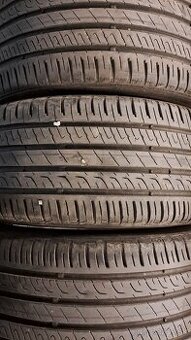 Predám 3ks jazdené letné 225/40r18-92Y Barum