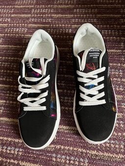 Fashion Professional skateobard shoe - tenisky