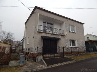 SPEKTRUM REALITY- NA PREDAJ 5-IZBOVÝ DVOJPODLAŽNÝ RODINNÝ DO