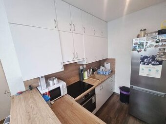 V novostavbe-1 izb.byt na predaj 39m2, s vlastným parkov.stá