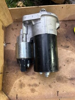 Nový štartér hella octavia 1