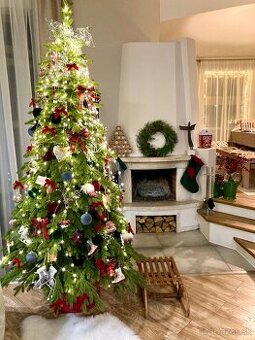 Full 3D vianočný stromček