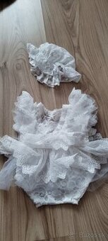 Novorodenecký čipkovaný set s čiapkou na fotenie 0-1 mes.