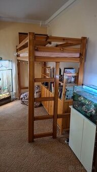 Predám vysokú posteľ s periňákom