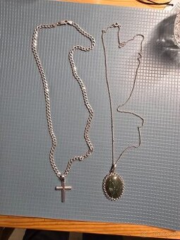 Strieborné retiazky s príveskom