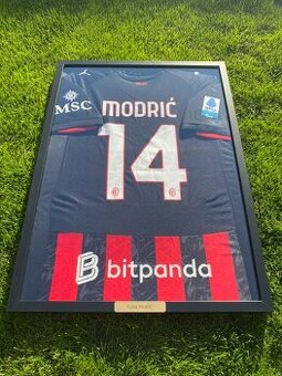 Zarámovaný dres Luka Modrića AC Milan (#14)