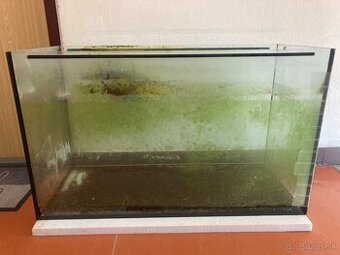 Predám akvárium 250 litrov 100x42x60