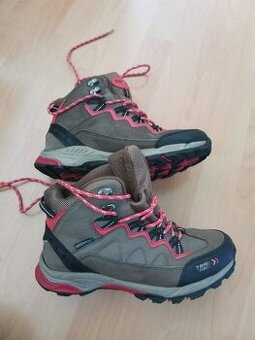Damske turisticke / trekove topanky