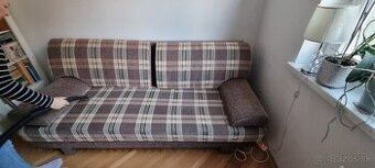 Predam rozkladaci gauc s uloznym piestorom