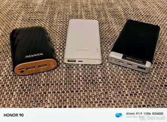 Ponúkam na predaj tieto : POWER banky