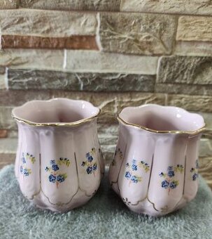 Růžový porcelán, 2 hrníčky - bucláčky, Chodov