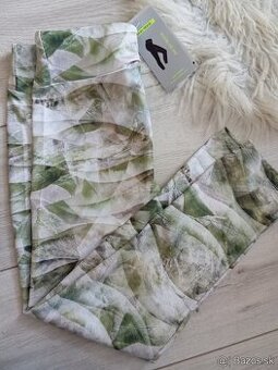 Dámske športové oblečenie M