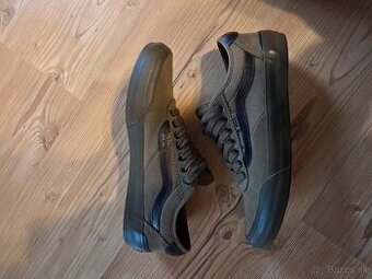 Vans chima 2