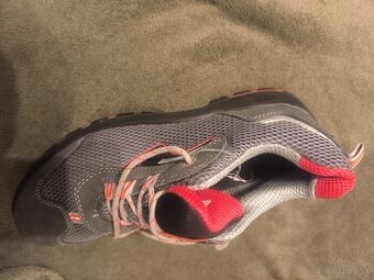 Predám pracovnú obuv veľkosť 48