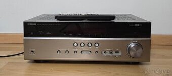 Yamaha RX-V473 / AirPlay Spotify internet radio USB
