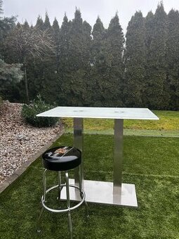 sklenený  barový stôl