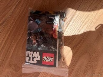 Lego 75131