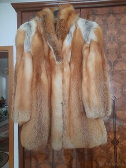 Kratky kozuch z lisky