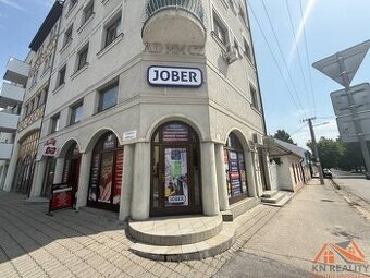 VÝBORNÁ LOKALITA Na prenájom obchodný priestor Komárno