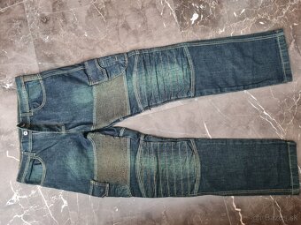 Predám 6 kusov rifle, aj kapsáče a Camp David