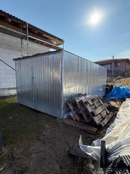 Predám plechovú garáž- stavebnú búdu