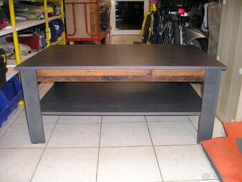 predam konferenčný stolik