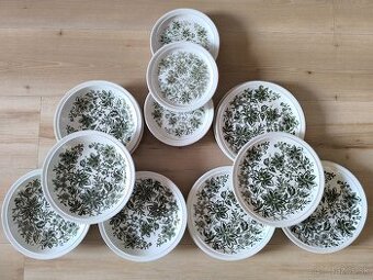 Sada prvorepublikových tanierov Ditmar Urbach 3 x 7 kusov