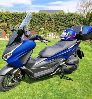 predám skúter FORZA 125