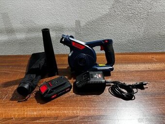 Aku vysávač a fúkač