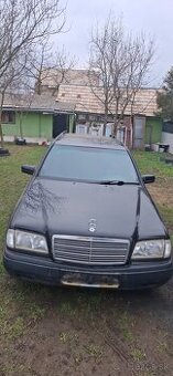 NA PREDAJ MERCEDES BENZ-C180