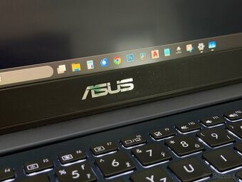 Asus zenbook 13 1000gb SSD