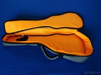 Predam puzdro na ukulele 2 ks.