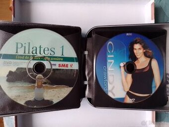Pevný box s 16 DVD - tanečné, yoga, fitness cvičenia