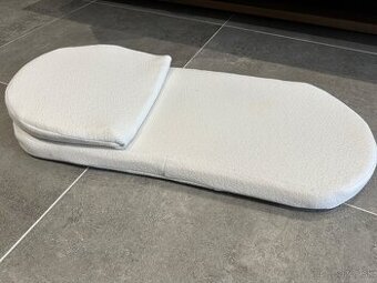 Matrac do kočíka z pamäťovej peny s vankúšikom