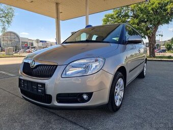 Škoda Fabia Combi 1.4 16 V Elegance