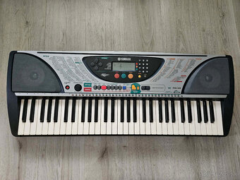 Klavír Yamaha PSR-240