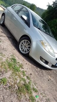 Predám Fiat Bravo 2  1.6 Multijet 77 kw