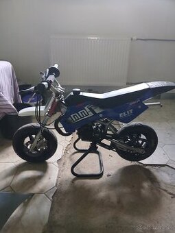Blata motard