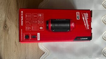 m12 milwaukee reproduktor